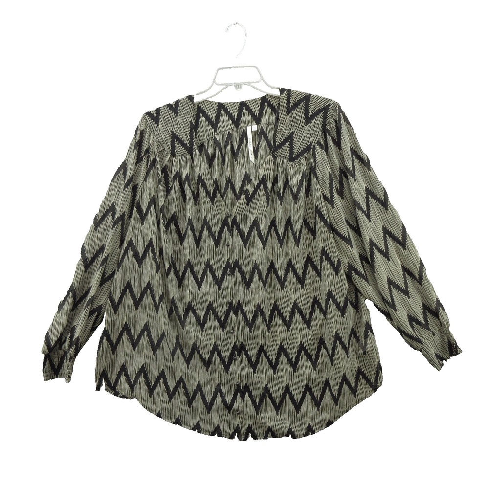 Bellatrix Womens Blouse Size 2X Long Sleeve Button Front 100% Poly Elastic Wrist
